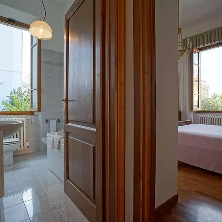 Διαμέρισμα Lilli Con Piscina Riscaldata *