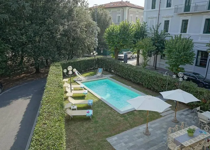 Lilli Con Piscina Riscaldata * Montecatini-Terme