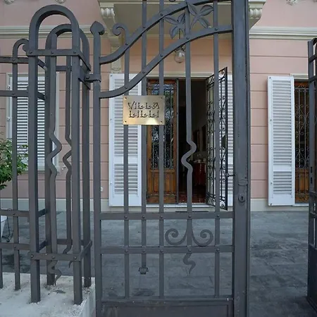 Lilli Con Piscina Riscaldata